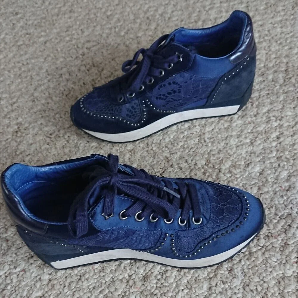 ASH blush Navy Blue Lace Sneakers size 37